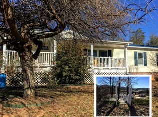 308 Bobcat Ln, Warne, NC 28909