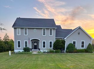 9580 Kile Rd, Chardon, OH 44024