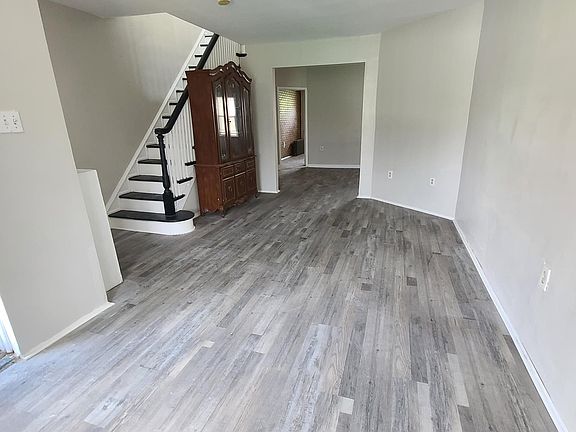 2nd image of 1728 Wagner Ave #1
