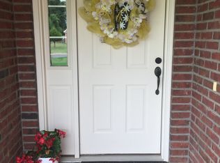 571 Carlson St, Centerton, AR 72719