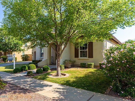 3rd image of 20603 W DANIEL Place