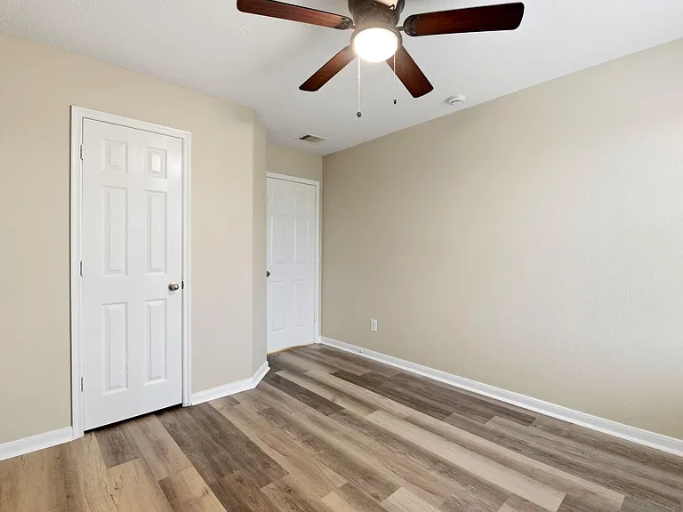 1230 Grassy View Dr — Photo 40