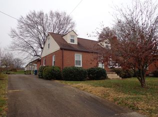 4516 Hazelridge Rd NW, Roanoke, VA 24012