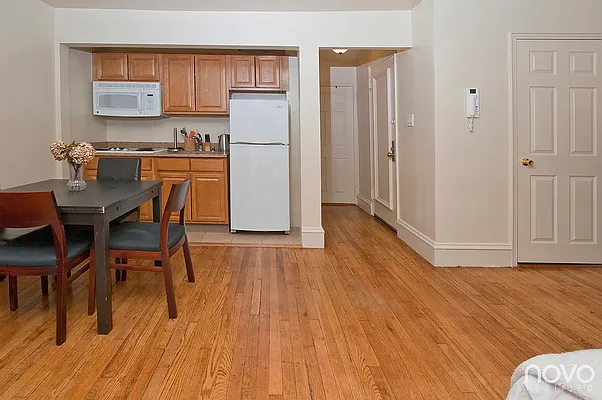 Rented by NOVO | media 52