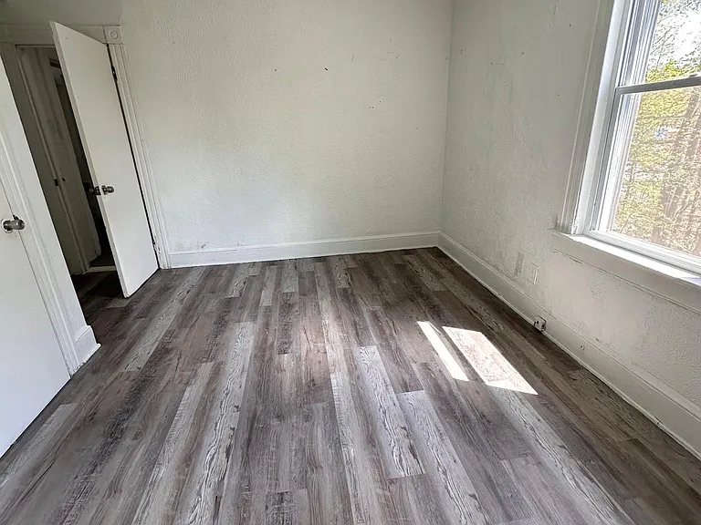 3 Brookside Ave #2 — Photo 8