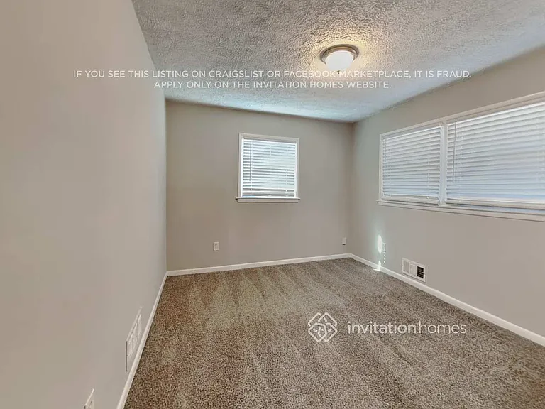 4172 Renfrew Ct SW — Photo 12