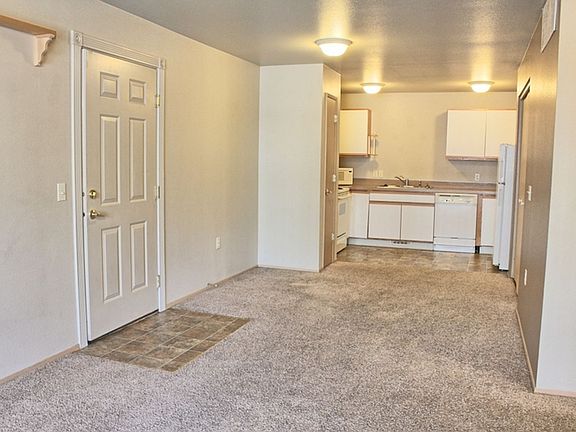 4th image of 3311 N Lakeharbor Ln APT 106