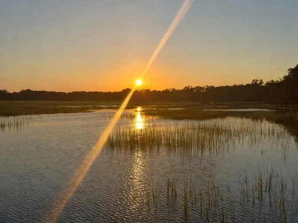 126 Stuart Point Rd, Seabrook, SC 29940