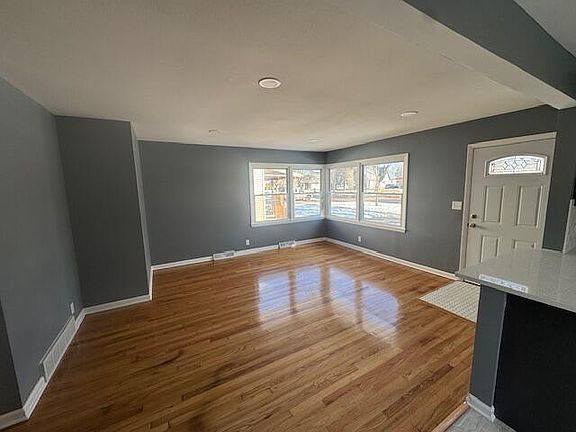 4th image of 5709 North 78th STREET