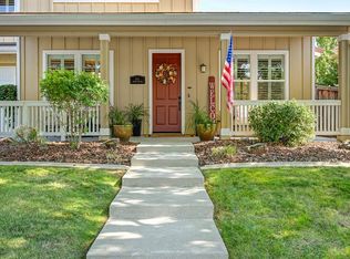 811 Spotted Pony Ln, Rocklin, CA 95765