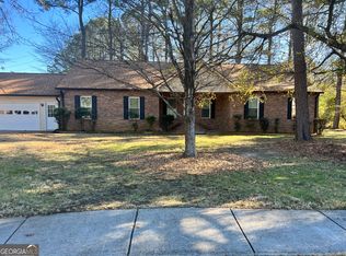 230 Old Loganville Rd, Loganville, GA 30052