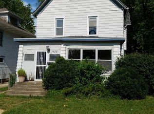 1125 S Chicago Ave, Freeport, IL 61032