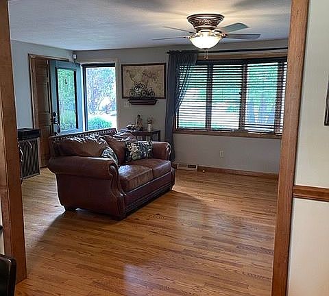 New wood blinds in 18  