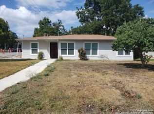 233 Overhill Dr, San Antonio, TX 78228