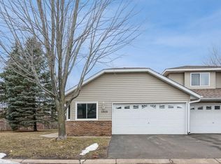 1302 Island Dr, Forest Lake, MN 55025