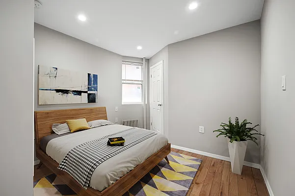 Rented by The Agency | media 15