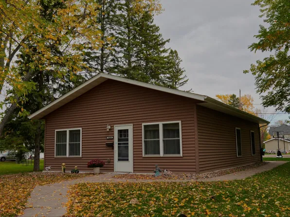 5424 John Ave, Superior, WI 54880