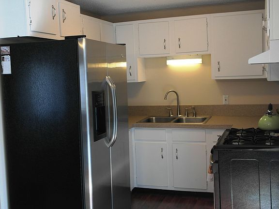 2nd image of 70 Golfside Dr