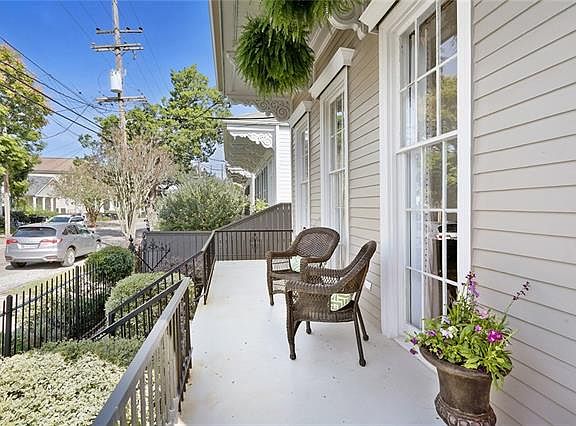 5th image of 1107 Arabella St