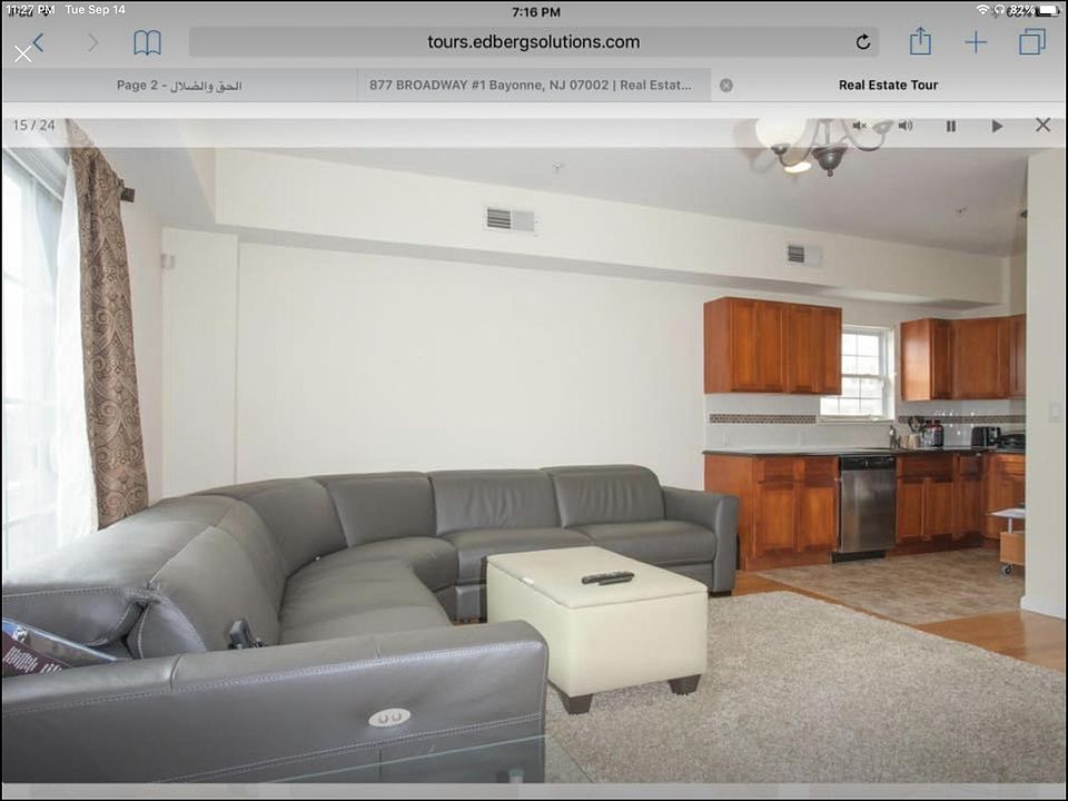 2nd image of 877 Broadway