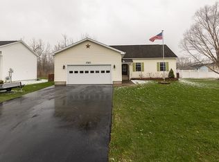 202 Lenox Ln, Canastota, NY 13032