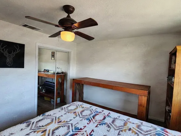 2471 Leslie Ave, Martinez, CA 94553