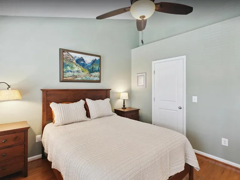 1604 Sebring Ct — Photo 30
