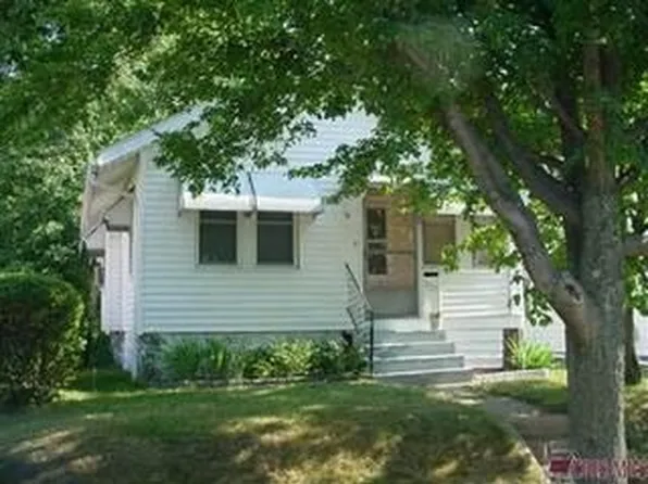 885 Eva Ave, Akron, OH 44306