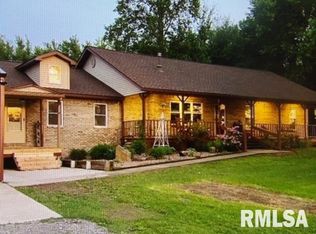 6286 Route 166, Creal Springs, IL 62922