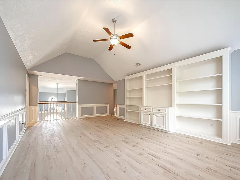 16018 Conners Ace Dr — Photo 25