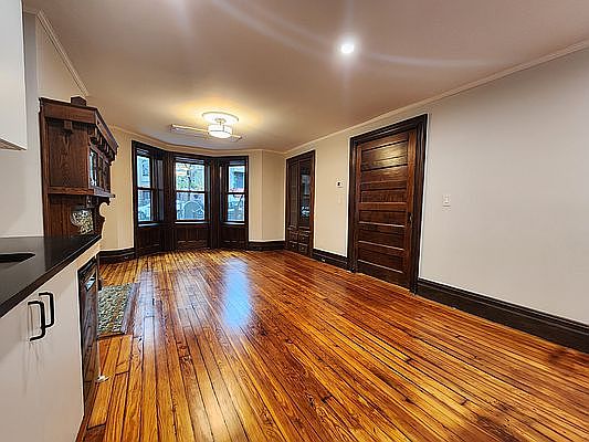 5th image of 560 53rd St Floor 1
