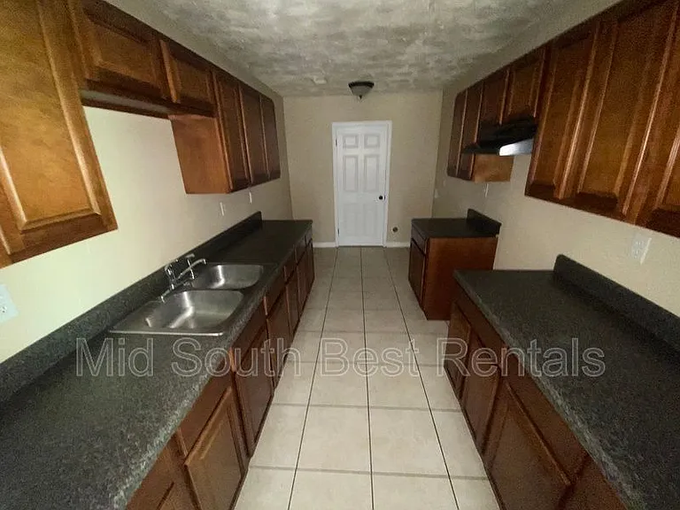 3312 Daisywood Ln — Photo 7