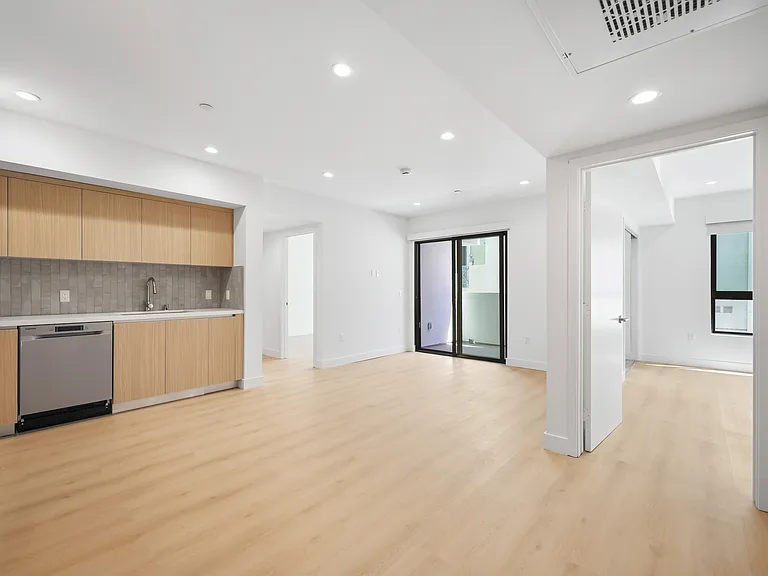 Hi Point Terrace by Wiseman — Photo 124
