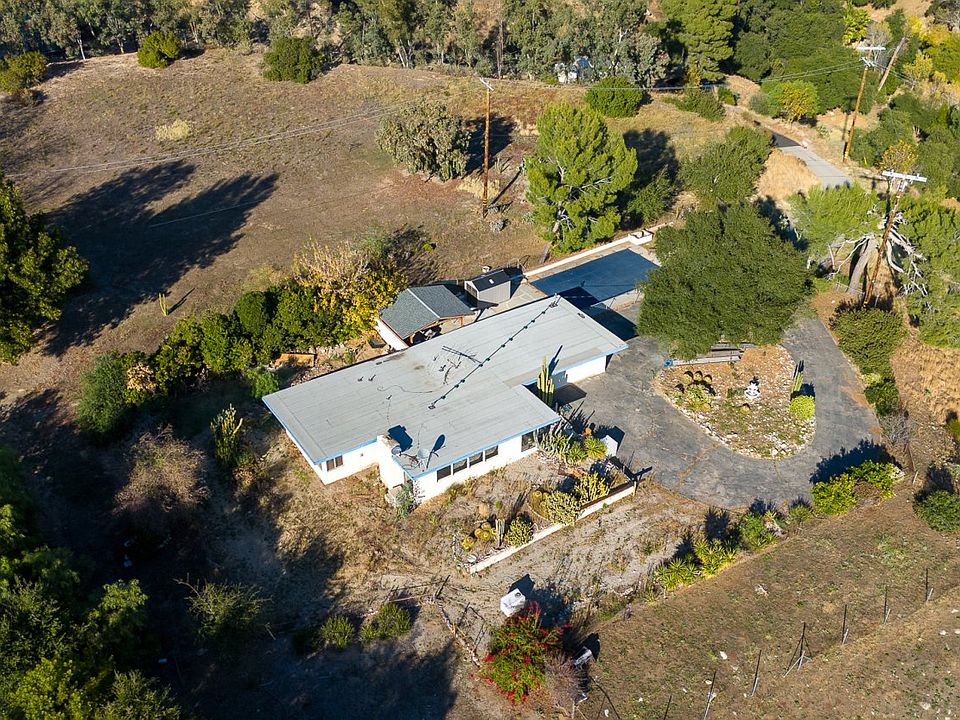 1st image of 11337 Riverwood Dr