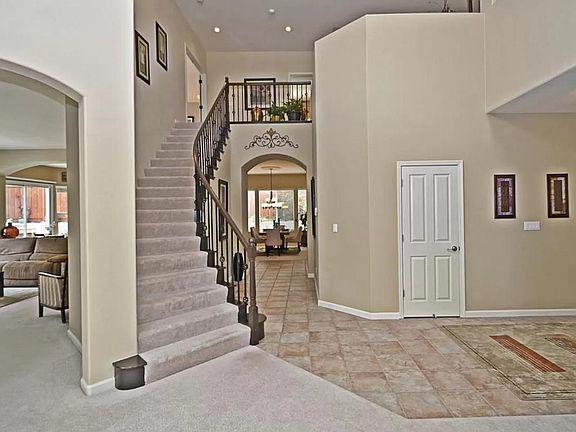 5th image of 25090 Century Oaks Cir