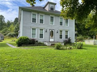 39 Friendly Landing, Sistersville, WV 26175