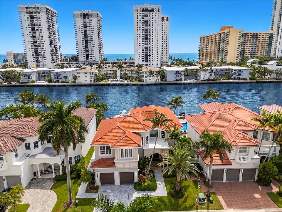 1st image of 1535 Windjammer Way