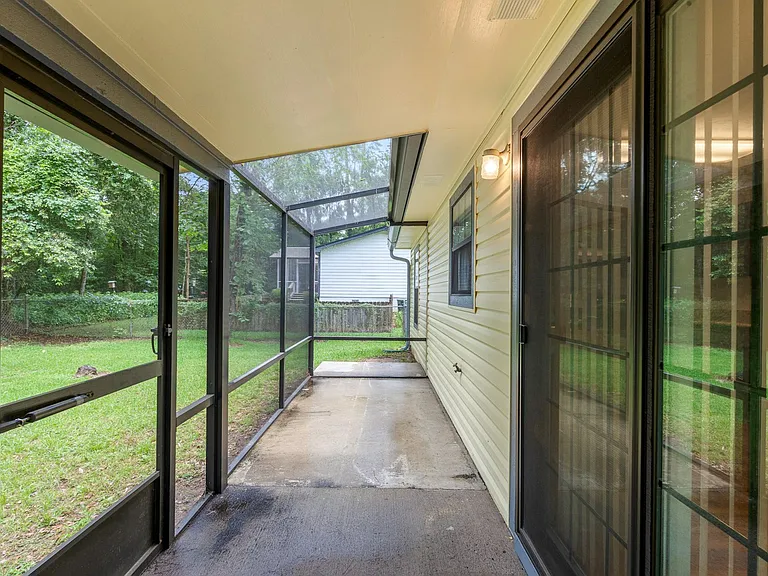 2434 Jolene Ln — Photo 11