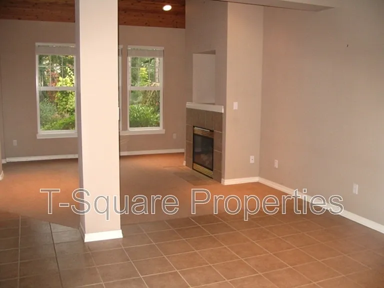 21723 12th Ave W #B — Photo 3