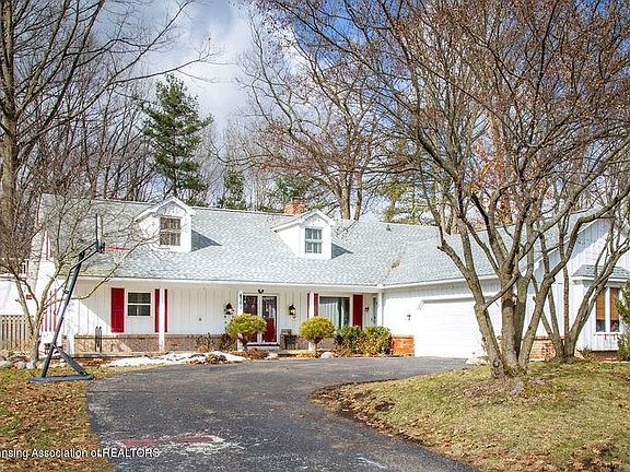2nd image of 4751 Mohican Ln