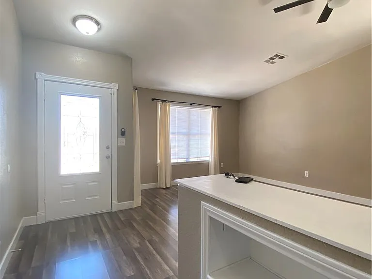 2118 Quinton Ave — Photo 26