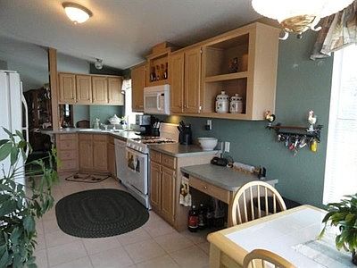 3rd image of 315 North Ave