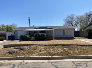 712 Brentwood Dr, Tehachapi, CA 93561