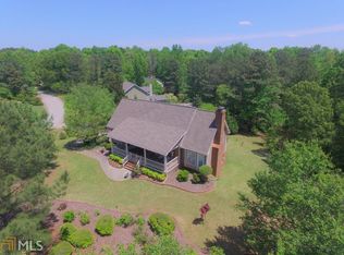 5540 Woodridge Ln, Douglasville, GA 30135