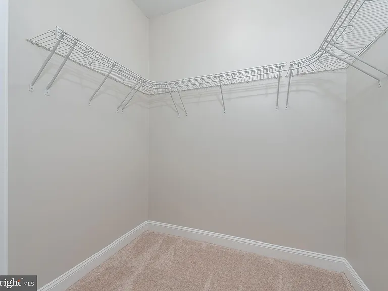 5800 Clipper Ln #104 — Photo 10