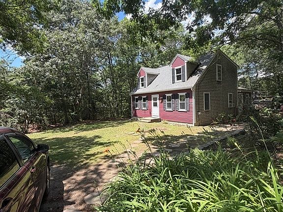 5th image of 38 Sandy Beach Rd