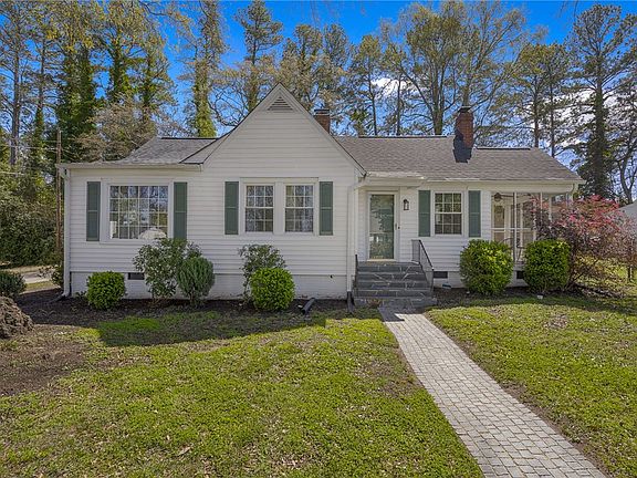 3rd image of 310 Moultrie Sq