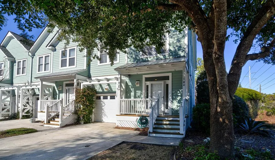 104 River Gate Ln — Photo 4