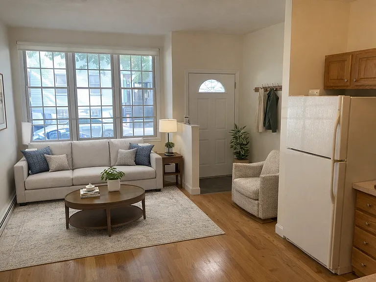 2-6 Hurley St — Photo 1