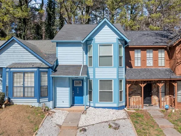 836 Heritage Oaks Dr, Stone Mountain, GA 30088